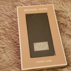 MK iPhone 5 leather case